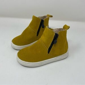 Monkey Feet Hi Top Sneakers Toddler Size 12-18 Months Mustard Gold